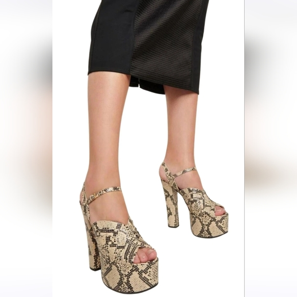 Gucci Python Print Leather Sandals size 42 - Picture 5 of 9